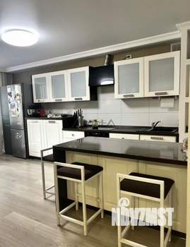 2-к квартира, вторичка, 79м2, 2/19 этаж