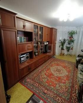 3-к квартира, вторичка, 65м2, 6/9 этаж