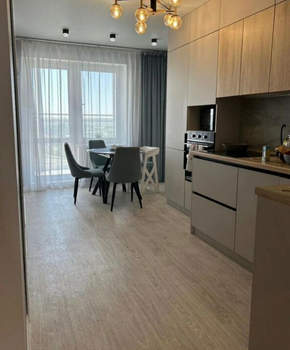 3-к квартира, вторичка, 74м2, 18/18 этаж