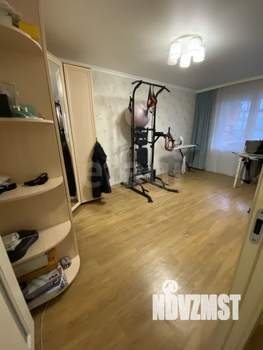 4-к квартира, вторичка, 90м2, 1/5 этаж