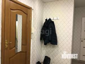 2-к квартира, вторичка, 42м2, 9/9 этаж