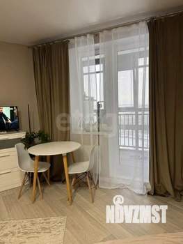 Студия квартира, вторичка, 32м2, 20/25 этаж