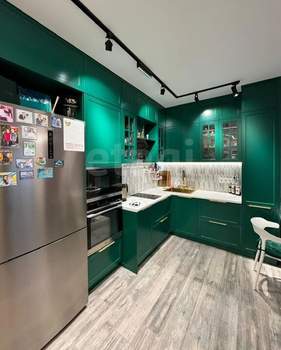 3-к квартира, вторичка, 53м2, 1/18 этаж