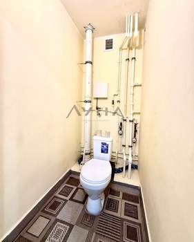 2-к квартира, вторичка, 65м2, 11/18 этаж