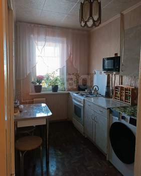 2-к квартира, вторичка, 42м2, 3/5 этаж