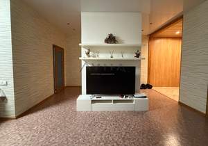 3-к квартира, вторичка, 110м2, 1/6 этаж