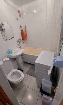 2-к квартира, вторичка, 42м2, 5/5 этаж