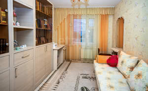 3-к квартира, вторичка, 64м2, 1/10 этаж