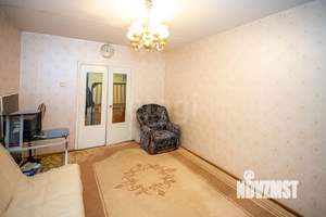 3-к квартира, вторичка, 64м2, 1/10 этаж