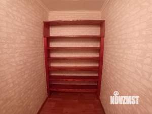 3-к квартира, вторичка, 58м2, 2/5 этаж