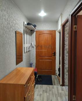 2-к квартира, вторичка, 43м2, 1/5 этаж