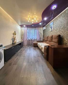 3-к квартира, вторичка, 58м2, 3/9 этаж