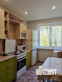 3-к квартира, вторичка, 63м2, 5/9 этаж