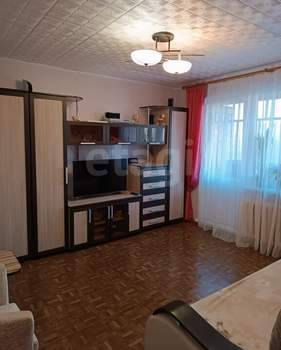 2-к квартира, вторичка, 42м2, 3/5 этаж