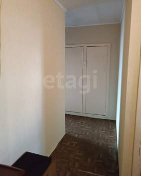 2-к квартира, вторичка, 42м2, 3/5 этаж
