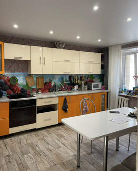 4-к квартира, вторичка, 101м2, 3/9 этаж