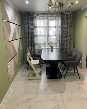 2-к квартира, вторичка, 74м2, 1/10 этаж