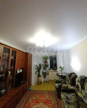 3-к квартира, вторичка, 65м2, 6/9 этаж