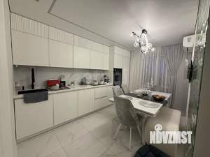 3-к квартира, вторичка, 83м2, 14/19 этаж