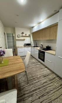 2-к квартира, вторичка, 67м2, 3/10 этаж