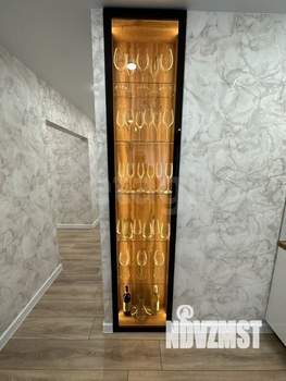 2-к квартира, вторичка, 57м2, 1/9 этаж