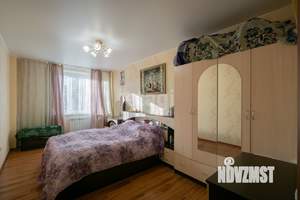 2-к квартира, вторичка, 73м2, 1/17 этаж