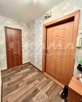 2-к квартира, вторичка, 51м2, 1/9 этаж