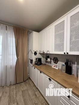 2-к квартира, вторичка, 63м2, 9/9 этаж