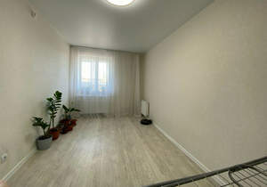 3-к квартира, вторичка, 74м2, 1/18 этаж