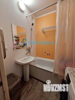 2-к квартира, вторичка, 53м2, 2/10 этаж