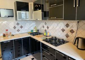 4-к квартира, вторичка, 88м2, 6/10 этаж