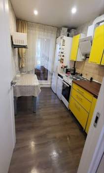 2-к квартира, вторичка, 44м2, 1/5 этаж