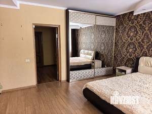 2-к квартира, вторичка, 92м2, 1/5 этаж