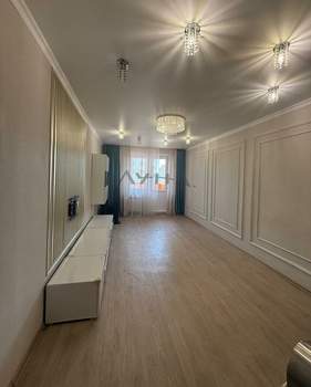 4-к квартира, вторичка, 100м2, 10/10 этаж