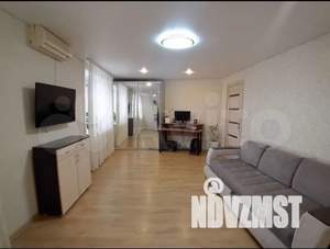 4-к квартира, вторичка, 98м2, 4/9 этаж
