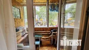 3-к квартира, вторичка, 58м2, 1/9 этаж