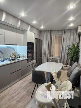 2-к квартира, вторичка, 57м2, 1/9 этаж