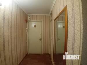 3-к квартира, вторичка, 58м2, 2/5 этаж