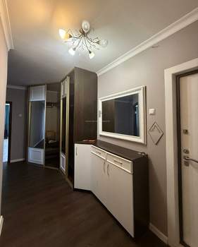 4-к квартира, вторичка, 100м2, 10/10 этаж