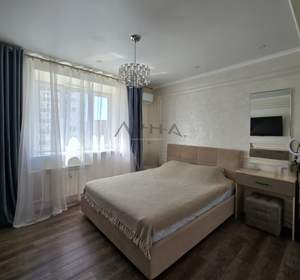 2-к квартира, вторичка, 70м2, 9/17 этаж