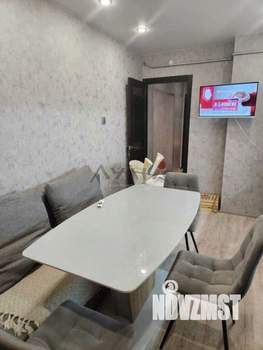 2-к квартира, вторичка, 57м2, 1/9 этаж