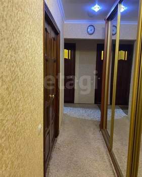 3-к квартира, вторичка, 69м2, 4/9 этаж