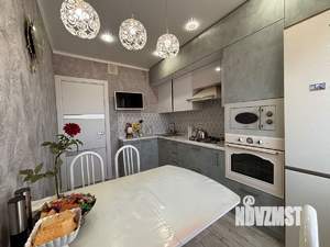 3-к квартира, вторичка, 67м2, 6/9 этаж