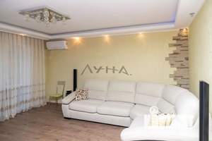 4-к квартира, вторичка, 75м2, 2/5 этаж