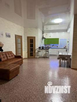 3-к квартира, вторичка, 110м2, 1/6 этаж