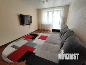 2-к квартира, вторичка, 58м2, 1/5 этаж
