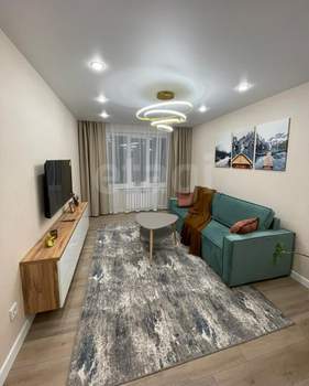 2-к квартира, вторичка, 46м2, 1/9 этаж