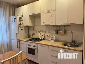 2-к квартира, вторичка, 57м2, 9/10 этаж