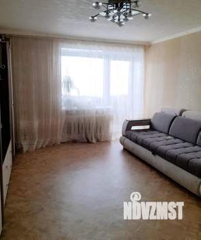 4-к квартира, вторичка, 98м2, 4/9 этаж