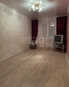 3-к квартира, вторичка, 73м2, 5/10 этаж